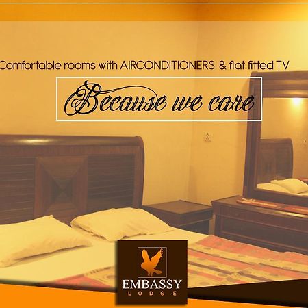 Embassy Lodge Карачі Екстер'єр фото