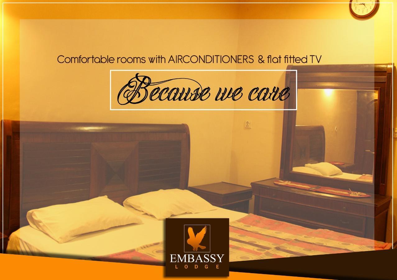 Embassy Lodge Карачі Екстер'єр фото